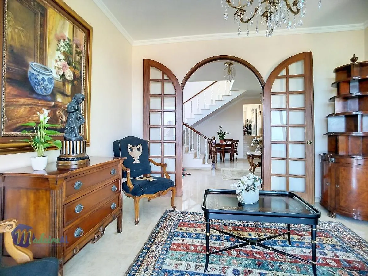 Pearls Beach Villa Porto Moniz