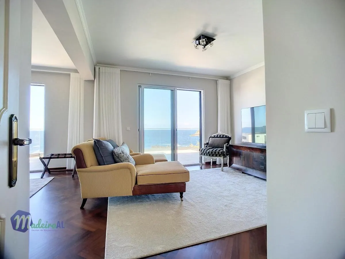 Pearls Beach Villa Porto Moniz